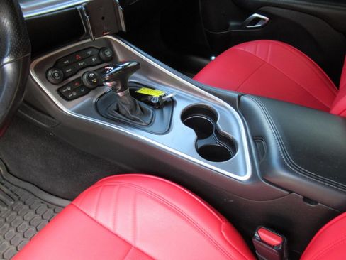 Used 2019 Dodge Challenger GT w/ Blacktop Package RWD image 17
