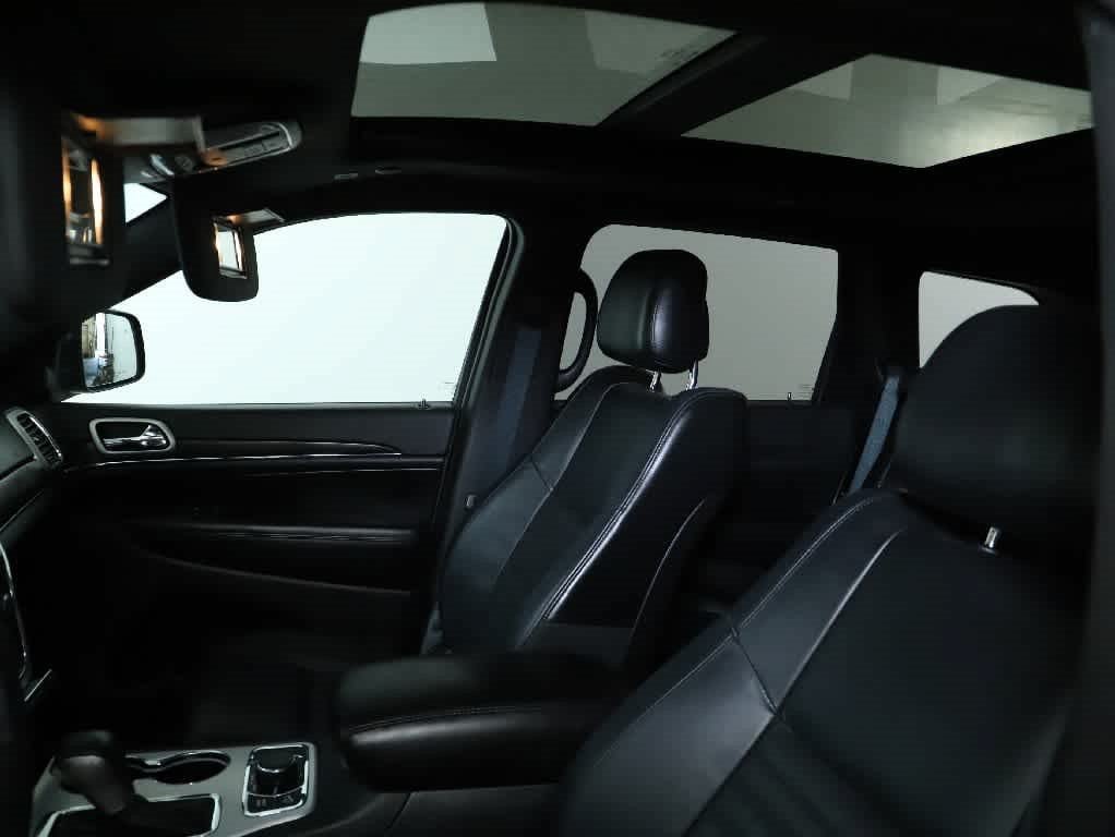 Used 2018 Jeep Grand Cherokee Limited AWD/4WD image 21