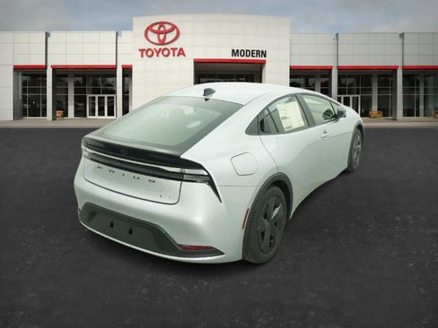 New 2026 Toyota Prius Plug-In Hybrid image 19