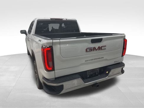 Used 2024 GMC Sierra 1500 SLT image 13