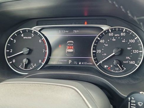 Certified 2025 Nissan Rogue SV FWD image 26