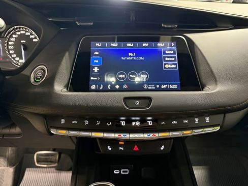 Used 2022 Cadillac XT4 Sport w/ Safety Alert Package AWD/4WD image 16