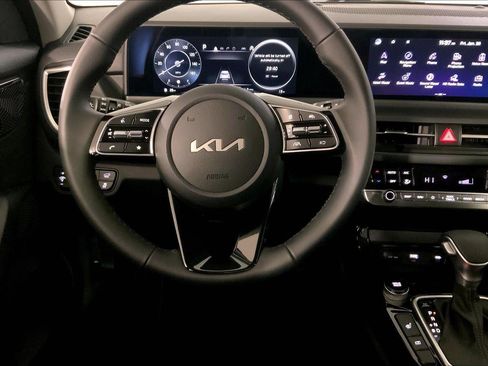 New 2026 Kia Seltos EX AWD/4WD image 13