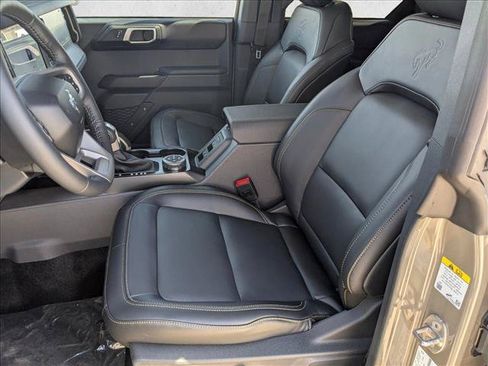 New 2026 Ford Bronco Badlands AWD/4WD image 4