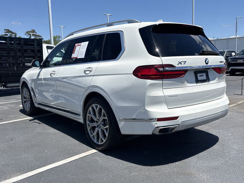 Used 2020 BMW X7 xDrive40i w/ Cold Weather Package AWD/4WD image 14