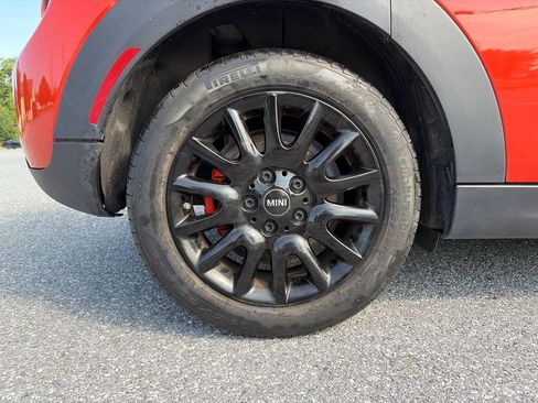 Used 2020 MINI Cooper 4-Door Hardtop w/ Premium Package FWD image 29
