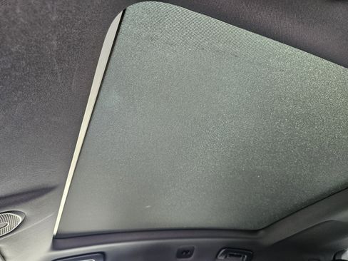 Certified 2025 Porsche Cayenne Coupe image 29