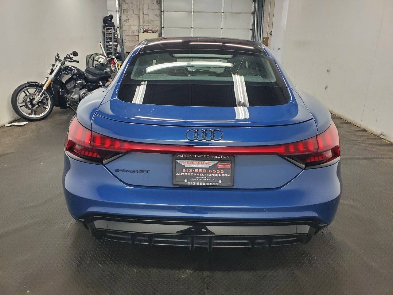 Used 2022 Audi e-tron GT Prestige AWD/4WD image 6