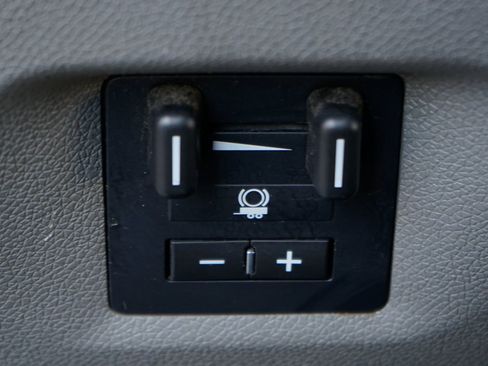 Used 2012 Chevrolet Silverado 3500 W/T image 20