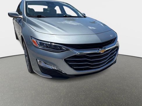 Used 2024 Chevrolet Malibu LT FWD image 7
