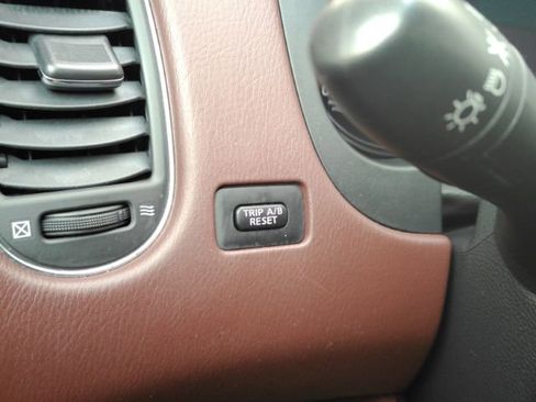 Used 2017 INFINITI QX50 2WD w/ Technology Package image 31