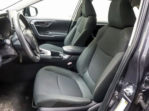 Certified 2024 Toyota RAV4 LE image 8