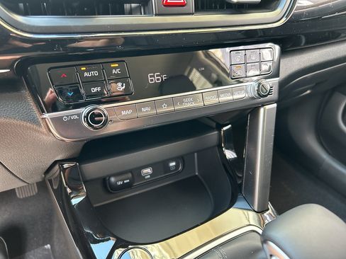 New 2026 Kia Seltos S AWD/4WD image 22