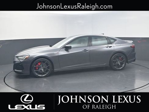 Used 2023 Acura TLX Type S image 2