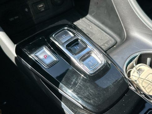 Used 2020 Hyundai Sonata SEL w/ Premium Package FWD image 15