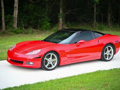 Used 2008 Chevrolet Corvette Coupe RWD image 7