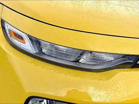 Used 2020 Kia Soul S FWD image 27
