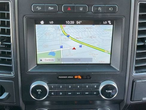 Used 2019 Ford Expedition Limited w/ Equipment Group 303A AWD/4WD image 26