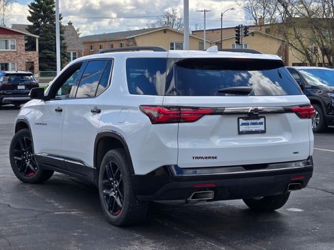 Used 2023 Chevrolet Traverse Premier w/ Redline Edition AWD/4WD image 18