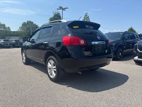 Used 2015 Nissan Rogue S w/ Convenience Package FWD image 3