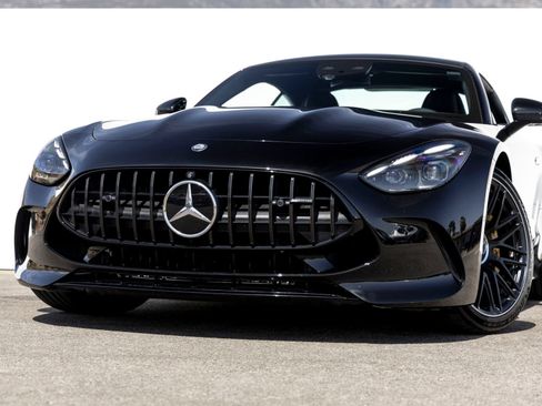 Used 2025 Mercedes-Benz AMG GT 55 image 2