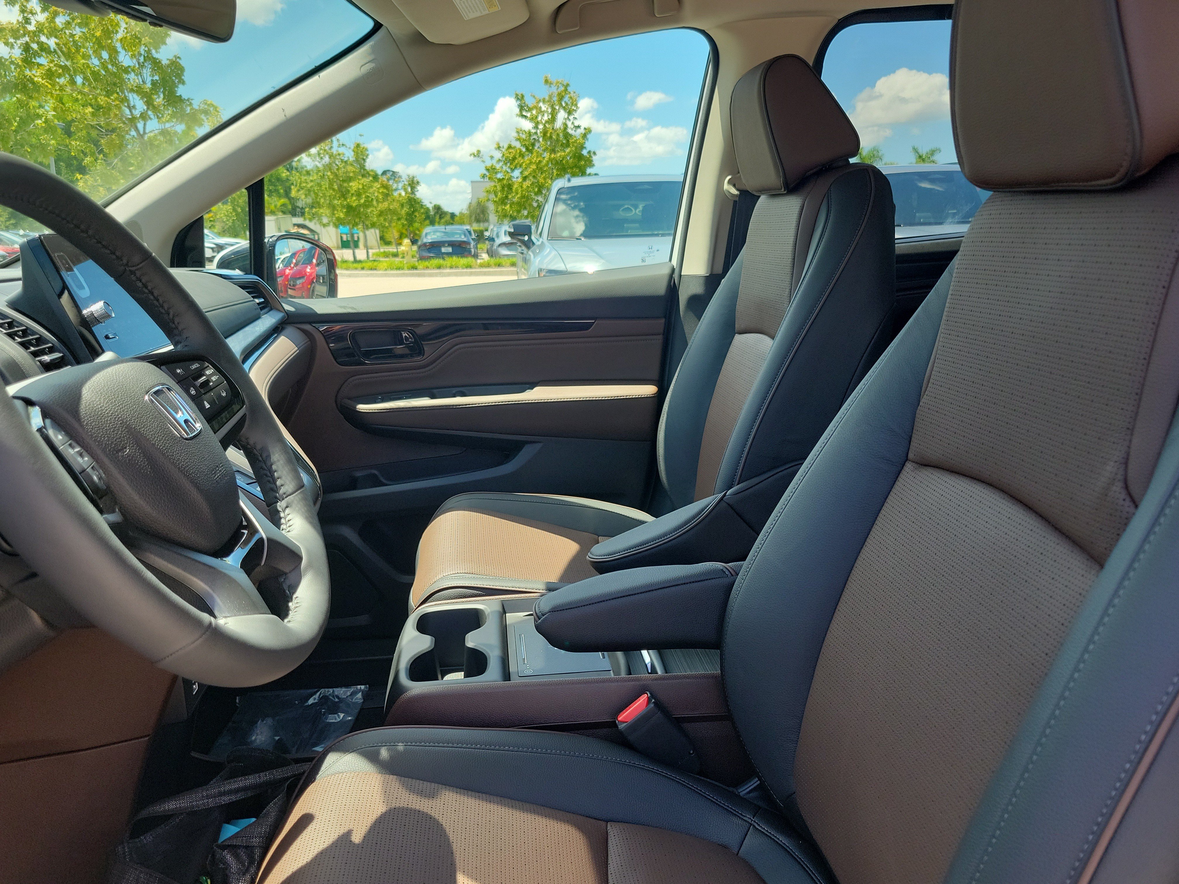New 2026 Honda Odyssey Elite image 27