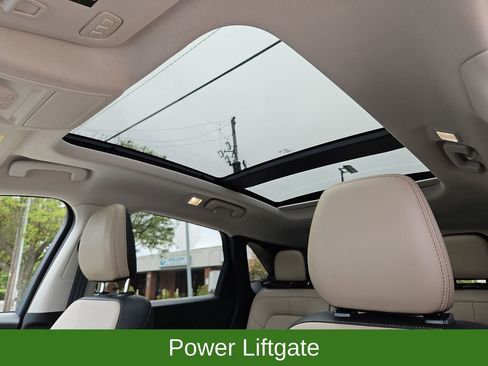 Used 2021 Ford Escape Titanium w/ Class II Trailer Tow Package image 24