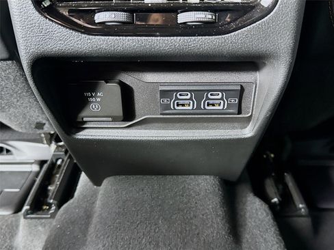 Used 2024 Jeep Grand Cherokee L Summit AWD/4WD image 28