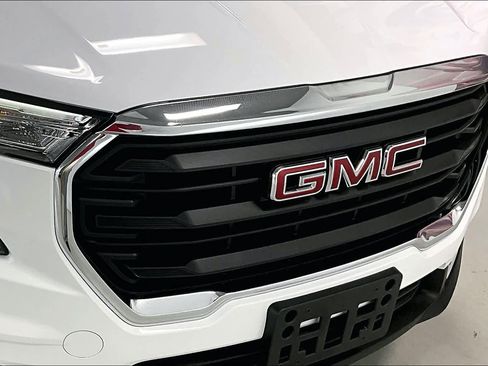 Used 2022 GMC Terrain SLE w/ Driver Convenience Package image 33