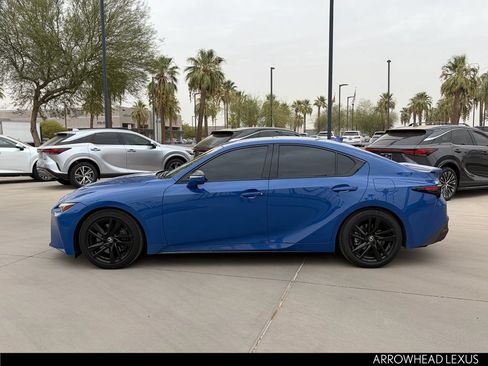 Used 2021 Lexus IS 300 w/ Comfort Package RWD image 3