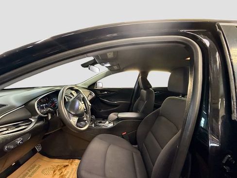 Used 2017 Chevrolet Malibu LS image 20