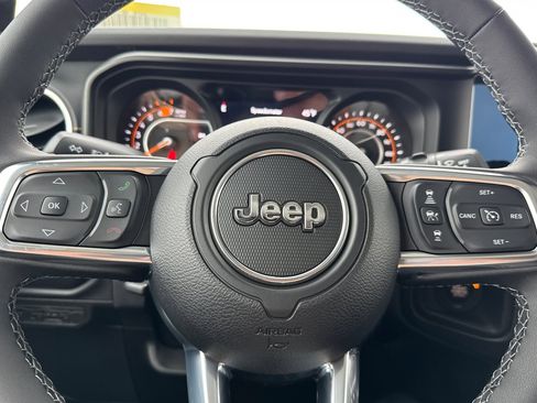 New 2026 Jeep Wrangler Unlimited Sahara image 22