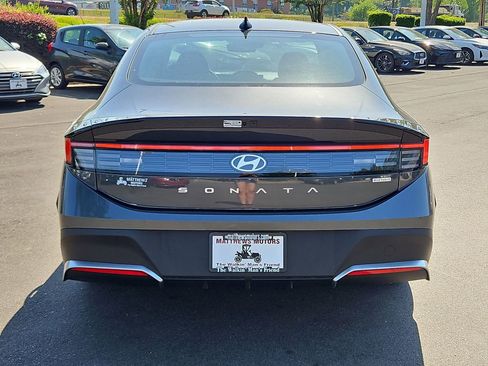 Used 2026 Hyundai Sonata Blue FWD image 6