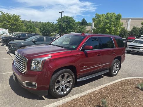 Used 2018 GMC Yukon SLT w/ Premium Edition AWD/4WD image 1