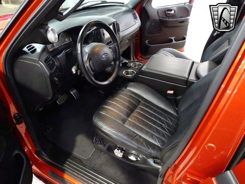 Used 2003 Ford F150 Harley-Davidson image 20