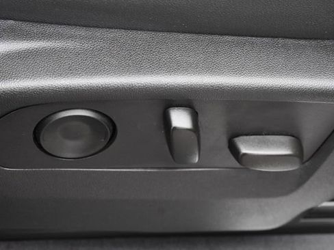 Certified 2023 Chevrolet Silverado 1500 LTZ image 18