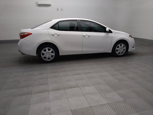 Used 2019 Toyota Corolla LE FWD image 10
