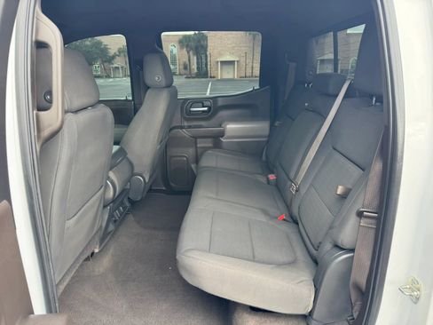 Used 2019 Chevrolet Silverado 1500 LT w/ Texas Edition RWD image 14