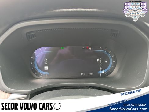 Certified 2023 Volvo XC60 B5 Plus w/ Climate Package image 13