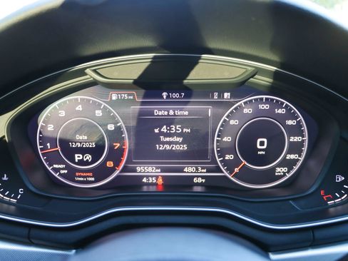 Used 2018 Audi A4 2.0T Premium Plus image 32