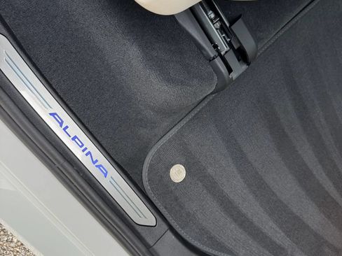 Used 2024 BMW ALPINA XB7 AWD/4WD image 39