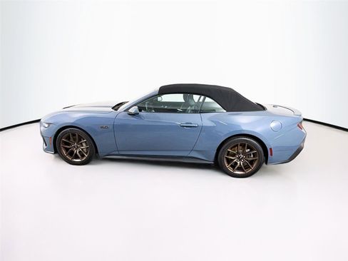 Used 2025 Ford Mustang GT Premium image 23