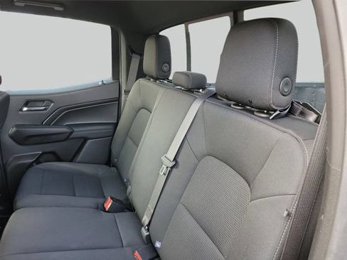 Used 2023 Chevrolet Colorado LT w/ LT Convenience Package II RWD image 12