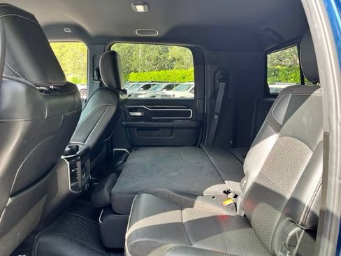Used 2021 RAM 2500 Laramie AWD/4WD image 9