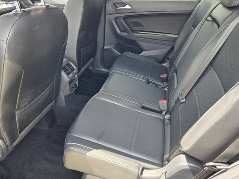 Certified 2021 Volkswagen Tiguan SE R-Line FWD image 12