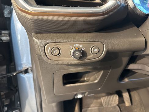 Used 2022 Chevrolet TrailBlazer ACTIV w/ Sun and Liftgate Package image 22