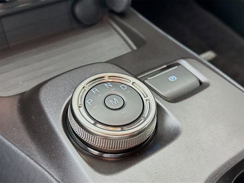 Used 2020 Ford Mustang Shelby GT500 w/ Technology Package image 18