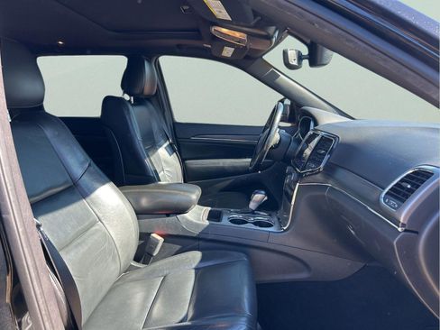 Certified 2020 Jeep Grand Cherokee Limited image 31