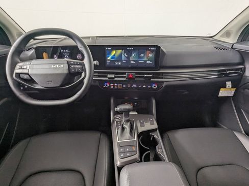 New 2026 Kia Sportage EX FWD image 14