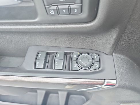 Used 2019 Chevrolet Silverado 1500 LTZ w/ LTZ Premium Package image 30